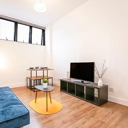 Split Level Studio Apartment In Camden Лондон Экстерьер фото